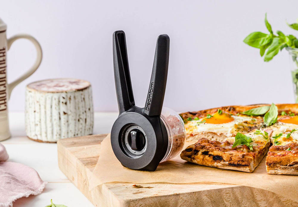 Kruidenmolen Ortwo Lite, Zwart - 17,2cm - Nylon - Instelbaar - Ergonomisch - Peper, zout en Kruiden | Dreamfarm