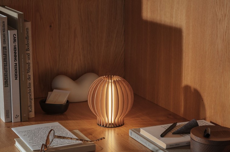 LED Lamp, Rond, 15 cm, Oak - Eva Solo | Radiant