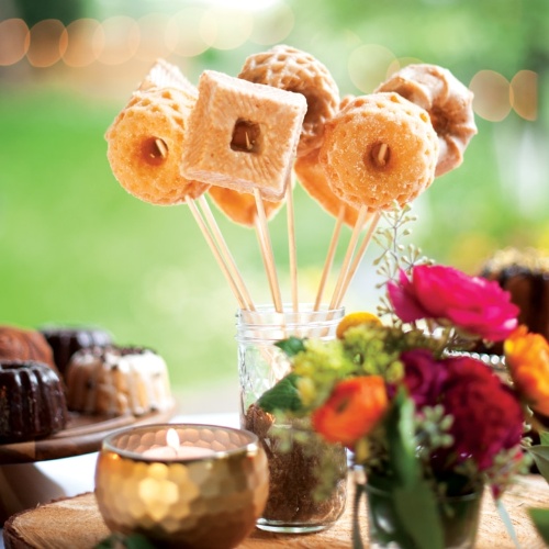 Tulband Bakvorm "Geo Bundtlette Pan" - Nordic Ware | Premier Gold