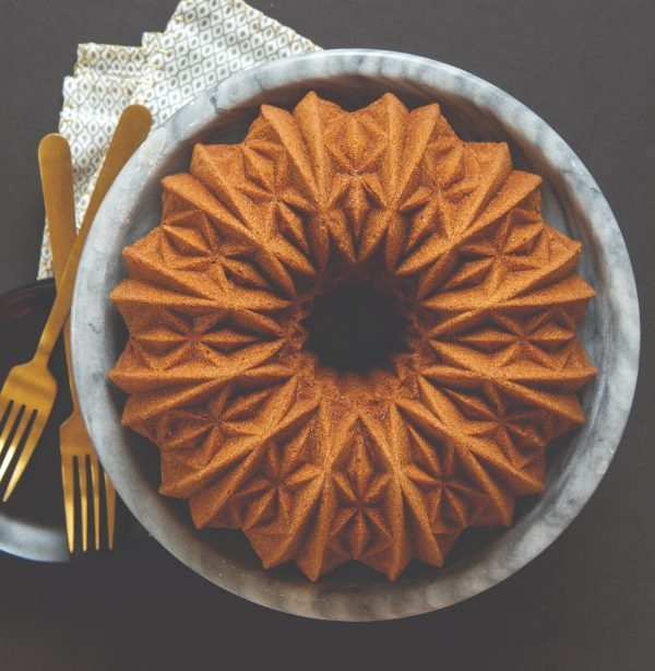 Tulband Bakvorm "Cut Crystal Bundt pan"- Nordic Ware | Premier Gold