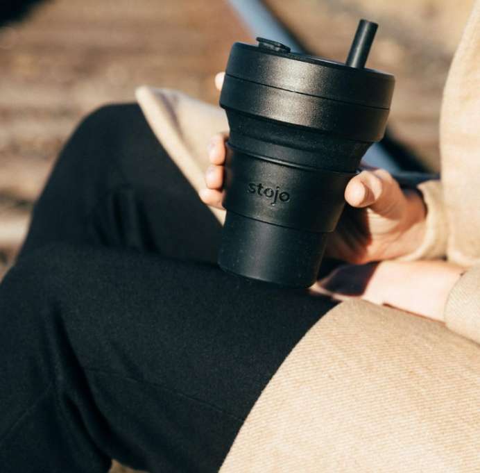 Biggie Cup, Black/White- 470 ml - Koffiebeker - Drinkbeker - Zwart/Wit - Opvouwbaar | Stojo