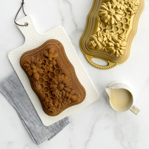 Bakvorm "Honeycomb Loaf Pan" - Nordic Ware | Premier Gold