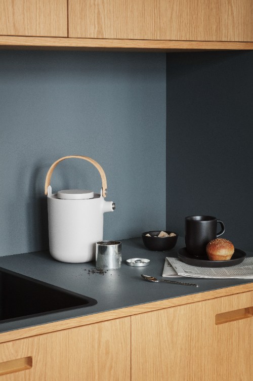 Vacuüm Thermoskan met Theefilter, 1 L, Sand - Eva Solo | Nordic Kitchen