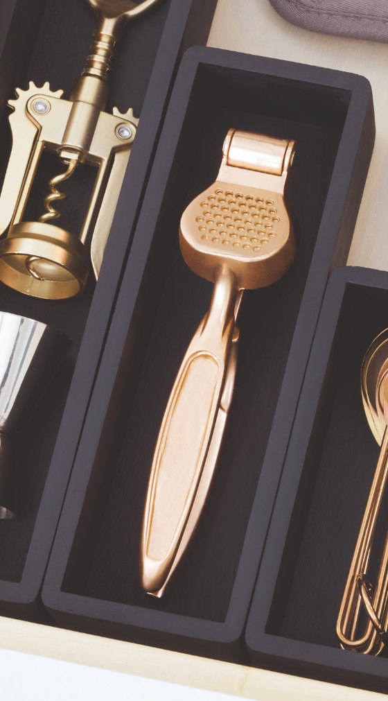 Lade Organizer, 7.6 x 23 x 5 cm, Paulownia Hout, Zwart - iDesign | The Home Edit