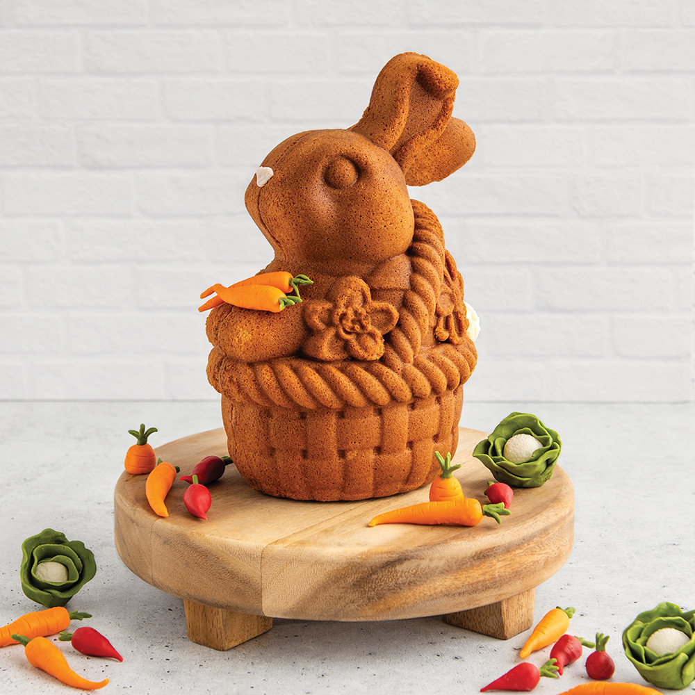 Bakvorm "Bunny in a basket" - Nordic Ware | Spring & Summer Toffee