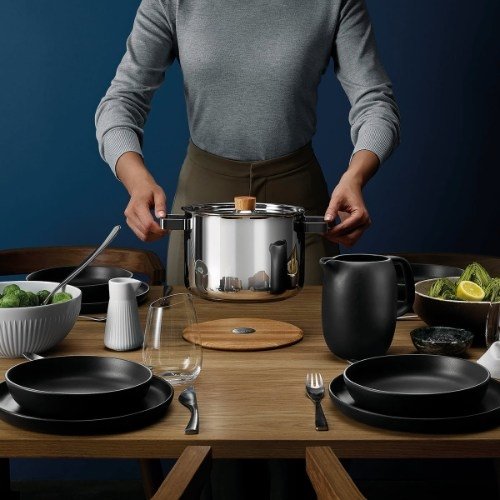 Nordic Kitchen Kan - 500 ml - Zwart - Eva Solo