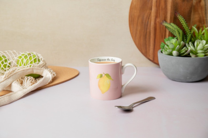 Mikasa Fine China 280ml Straight Sided Mug, Lemon, Gift boxed