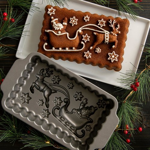 Bakvorm "Santa Sleigh Loaf Pan" - Nordic Ware | Sparkling Silver Holiday