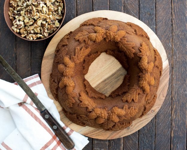 Tulband Bakvorm "Autumn Wreath Bundt" - Nordic Ware |Fall Harvest Bronze