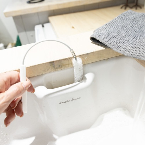 KitchenCraft Sink and Overflow Cleaning Brush