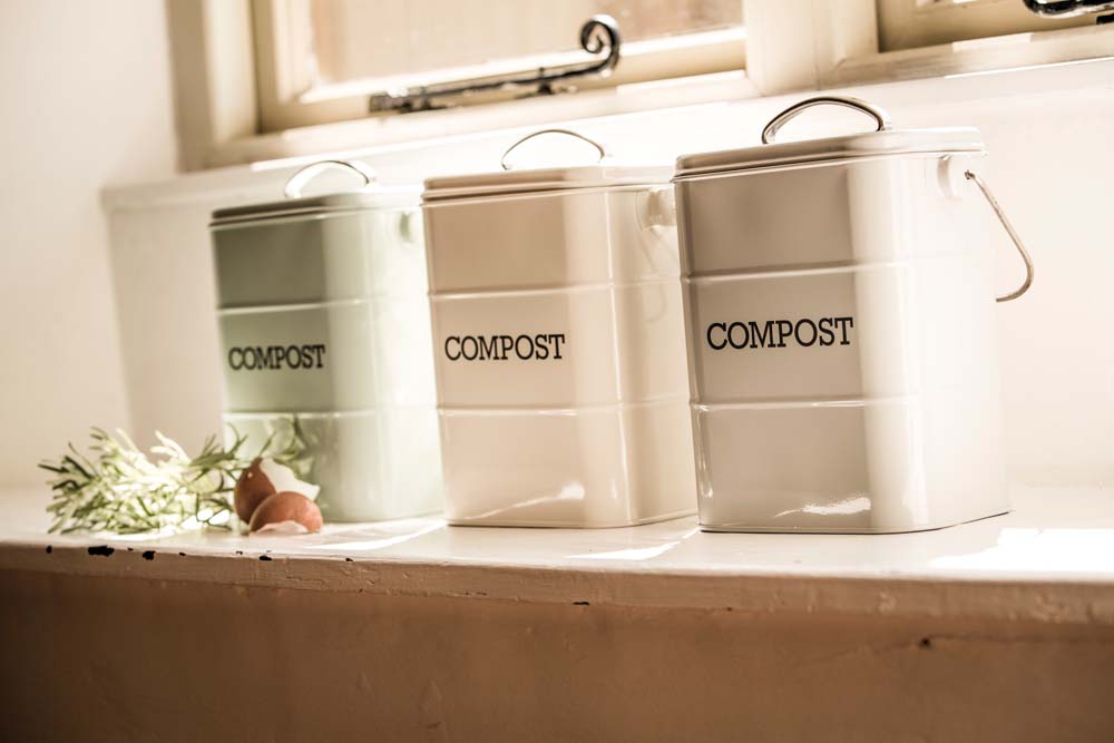 Compostbak Saliegroen - Staal - Duurzaam - Praktisch - Compostemmer - KitchenCraft | Living Nostalgia