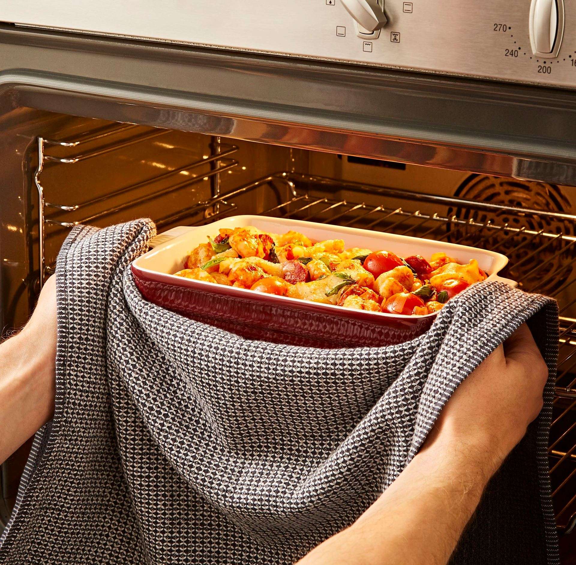 Ovenschalen, Set van 2 Stuks, Rechthoek, Klein en Groot, Rood, Keramiek - Barbary & Oak | Foundry