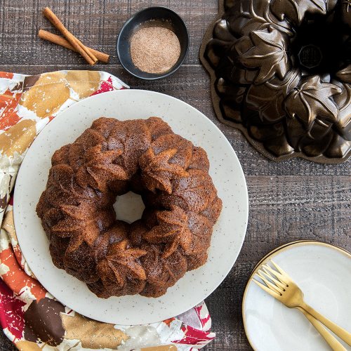 Tulband Bakvorm "Harvest Leaves Bundt Pan" - Nordic Ware | Fall Harvest Bronze