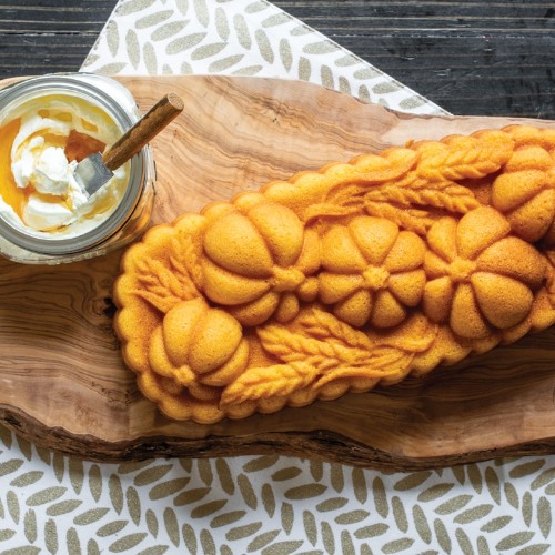 Bakvorm "Wheat & Pumpkin Loaf Pan" - Nordic Ware | Fall Harvest Bronze