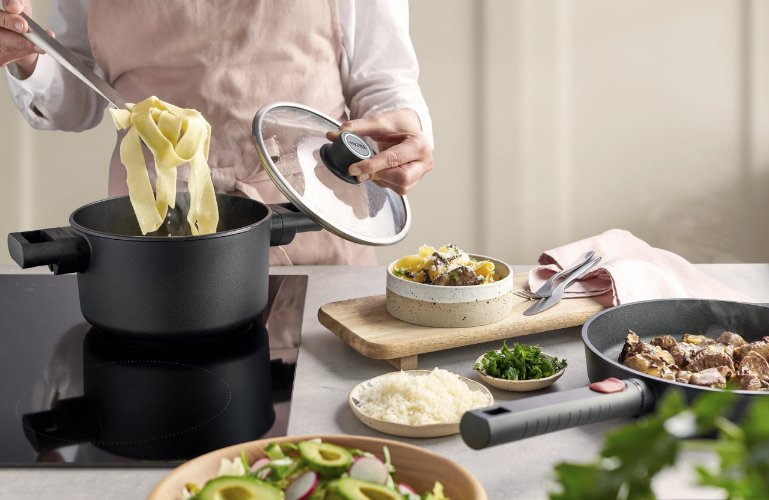 Kookpan met Deksel, ø 20 cm, 3 L, Gerecycled Aluminium, QXR Non Stick, Inductie - Woll | EcoLogic QXR