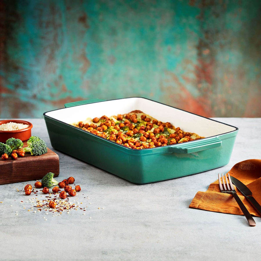 Ovenschaal, 39 x 23 cm, 3.6 L, Ook Geschikt voor Fornuis, Groen, Geëmailleerd Gietijzer - Barbary & Oak | Foundry