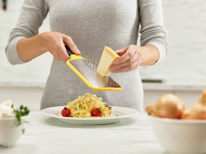 Multi-Grate 2 in 1 Rasp - Geel - Joseph Joseph