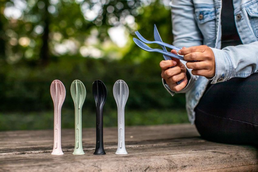 Reisbestek, Bestekset van 3 Stuks, Mes, Vork, Lepel, Natuur Zand Beige, Organic Bio-Circular - Koziol | Klikk Pocket