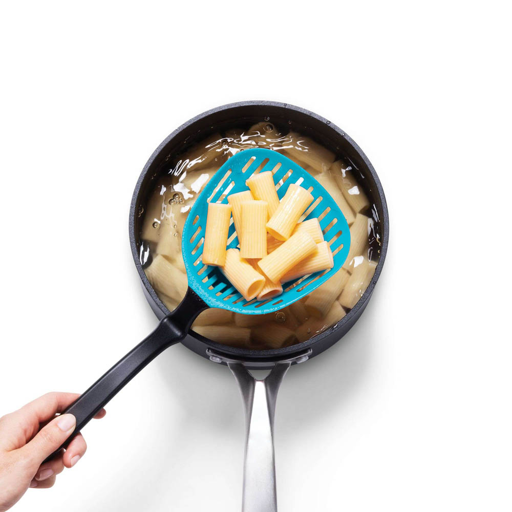 Schuimspaan Big Lestrain Lepel, Blauw- Lepel met vergiet - 38,5cm - Kunststof | Dreamfarm