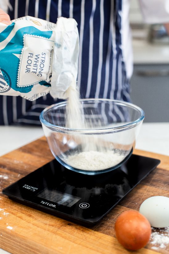 Keukenweegschaal, Digitaal, Contacloze Tarra, 5 KG, Zwart - Taylor | Pro