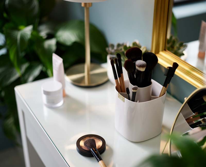 Make-Up kwasten Organizer, Inclusief Verdeelvakken, 11.5 x 11.5 x 14.3 CM,  Kunststof, Creme - Joseph Joseph | Viva