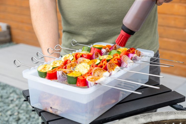 MasterClass Barbecue Marinade Tray with Lid, Sleeved