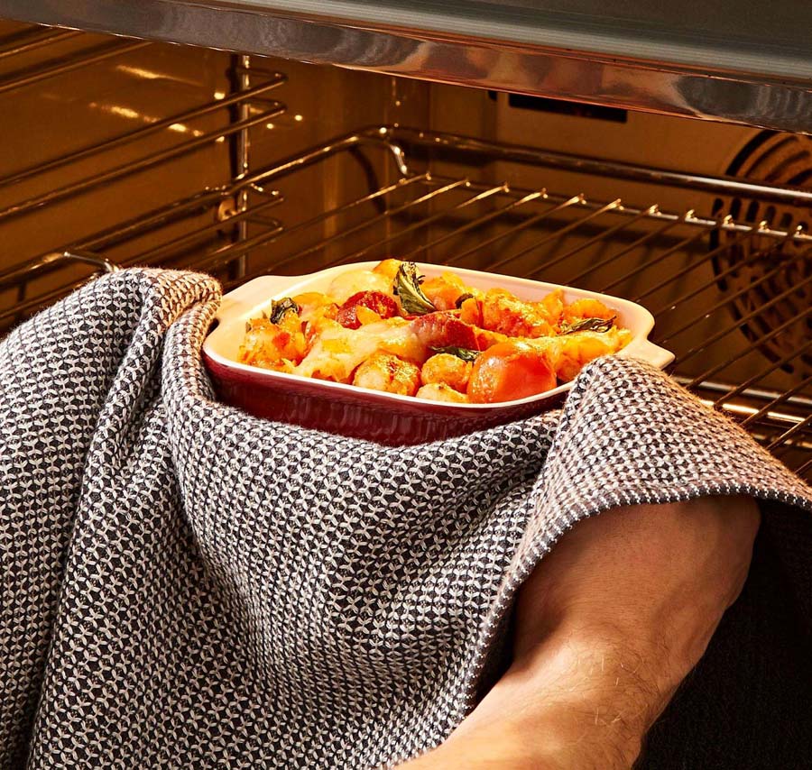 Ovenschalen Gift Set, 5 Delig, Rood, Keramiek - Barbary & Oak | Foundry